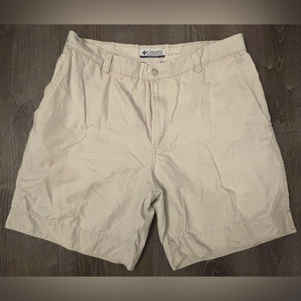 Columbia Men's Khaki Mid-Weight Cotton Utility Cargo Shorts Size 36